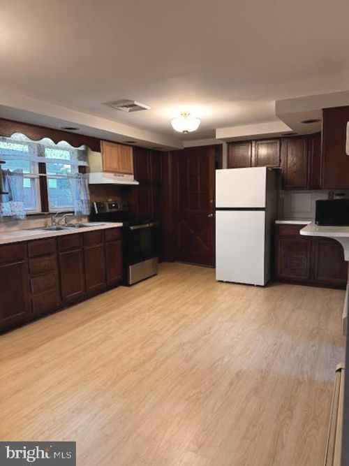 apt-b-1412 Fairmount Rd, HAMPSTEAD, MD, 21074-2184 | Card Image