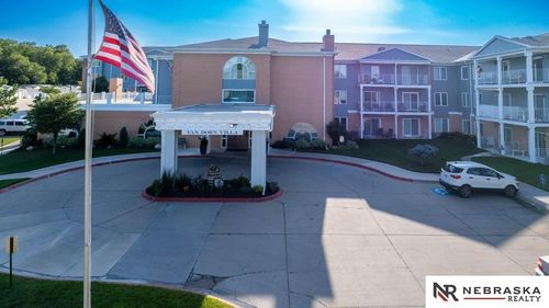 3001 S 51st Street Ct, Lincoln, NE, 68506-3487 | Card Image