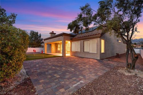 3012 Morning Ridge Dr, Las Vegas, NV, 89134-8666 | Card Image