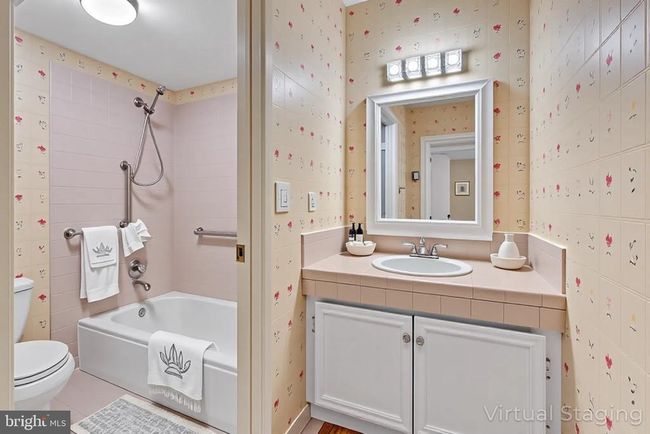 5C - 1665 Parkcrest Cir, Condo with 2 bedrooms, 1 bathrooms and null parking in RESTON VA | Image 15