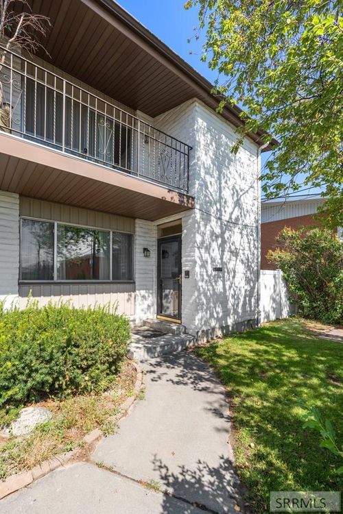 1801 E 16th St, Idaho Falls, ID, 83404-4700 | Card Image