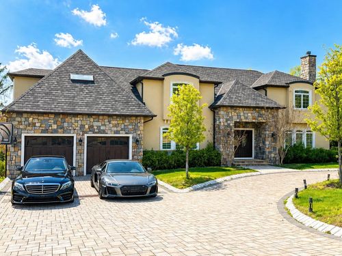 281 Beaufort Ave, Livingston, NJ, 07039 | Card Image