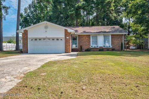 117 Holly Dr, Rocky Mount, NC, 27803-5650 | Card Image