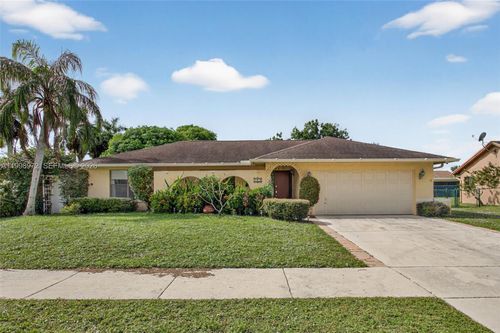 701 Nw 41st Ter, Deerfield Beach, FL, 33442-7349 | Card Image