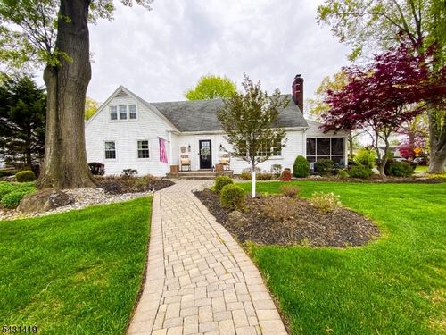 608 E Hendricks Blvd, South Plainfield, NJ, 07080-5539 | Card Image