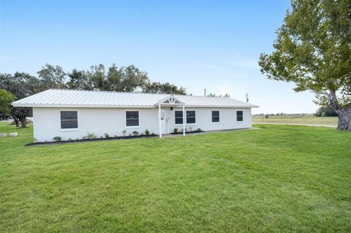 2265 County Road 312, Louise, TX, 77455-4055 | Card Image