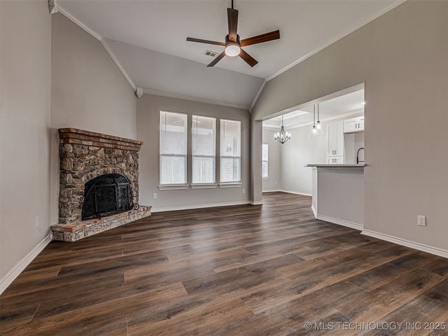 311 E 126 Th St S, House other with 3 bedrooms, 2 bathrooms and null parking in Jenks OK | Image 10