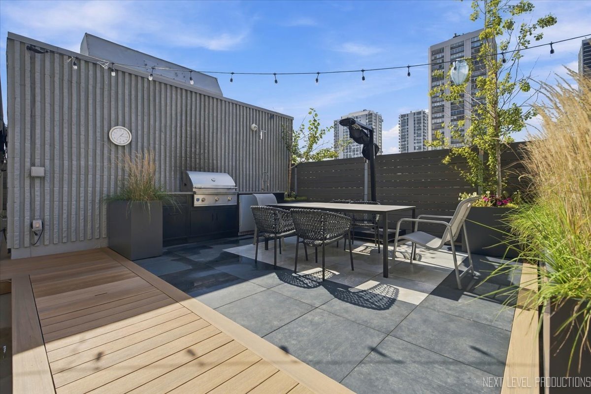 Residential in Chicago 3