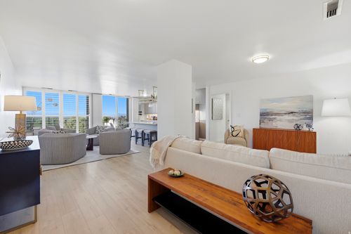 4b-777 E South Temple, Salt Lake City, UT, 84102-1269 | Card Image