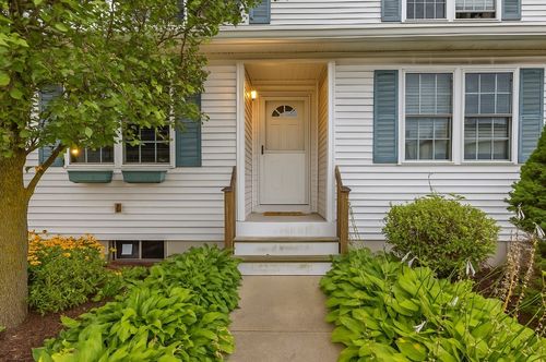 136-136 Samuel Ave, Pawtucket, RI, 02860-1624 | Card Image