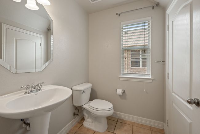 361 Conroe Cir, House other with 3 bedrooms, 3 bathrooms and null parking in Argyle TX | Image 20