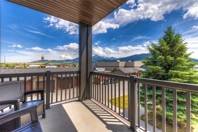 Views & Covered Balcony | Image 28