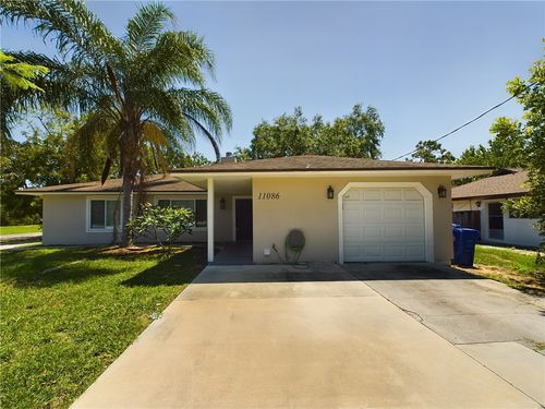 11086 Roseland Rd, Sebastian, FL, 32958-4452 | Card Image