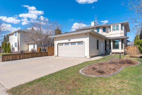4005 60 Ave, Lloydminster, AB, T9V2R9 | Card Image