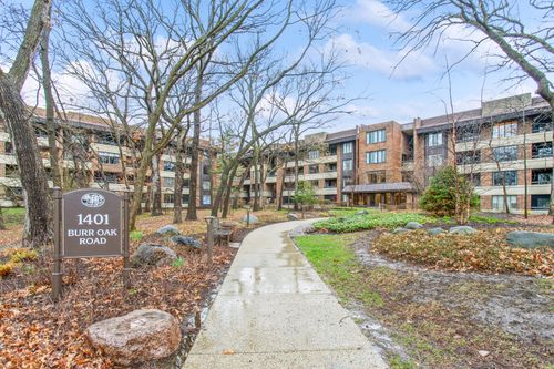apt-314b-1401 Burr Oak Rd, Hinsdale, IL, 60521-2948 | Card Image