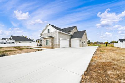 91 S 2400 W, House other with 4 bedrooms, 1 bathrooms and 8 parking in Marriott Slaterville UT | Image 2