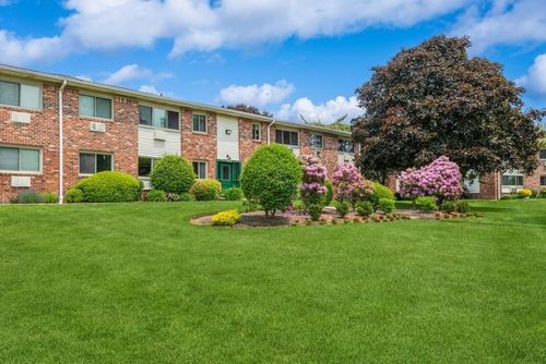apt-5a-2399 Union Blvd, Islip, NY, 11751-3109 | Card Image