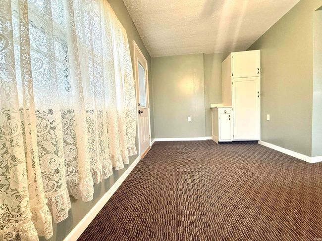 603 N Maple St, House other with 3 bedrooms, 2 bathrooms and null parking in Converse IN | Image 15