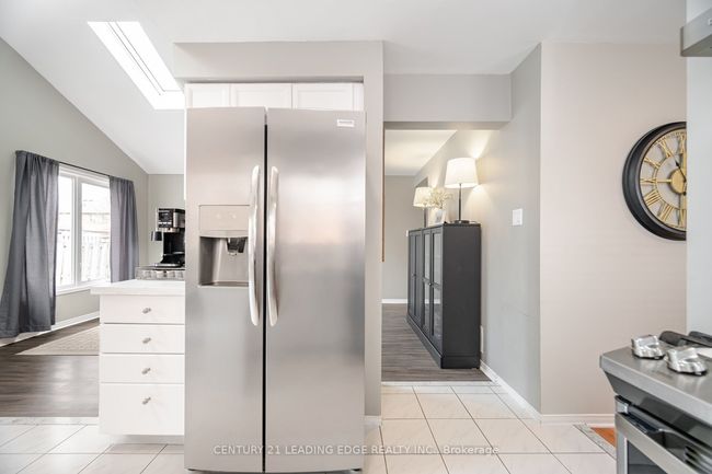 64 Miller Dr, House other with 3 bedrooms, 4 bathrooms and 2 parking in Georgetown ON | Image 11