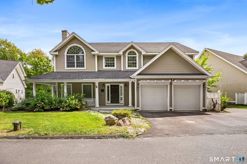 4 Romano Ct, Farmington, CT, 06032-2609 | Card Image
