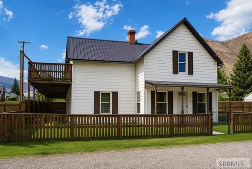 120 N 5th St, Challis, ID, 83226-7803 | Card Image