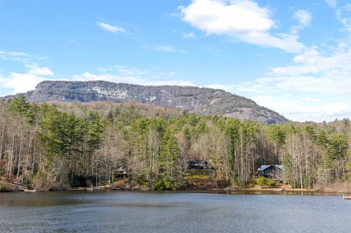 335 Twin Lakes Dr, Highlands, NC, 28741-7719 | Card Image