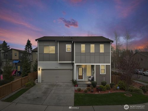 28238 226th Place Se, Maple Valley, WA, 98038 | Card Image