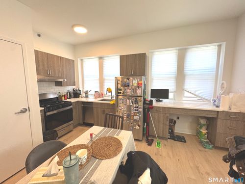 c-19 Whitney Ave, New Haven, CT, 06510-1233 | Card Image