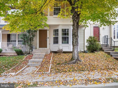 2009 Heritage Dr, Baltimore, MD, 21209-1736 | Card Image