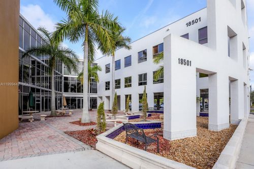 377-18501 Pines Blvd, Pembroke Pines, FL, 33029 | Card Image