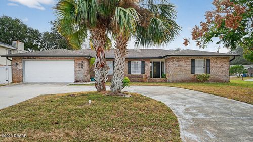 389 Apache Trl, Ormond Beach, FL, 32174-5801 | Card Image