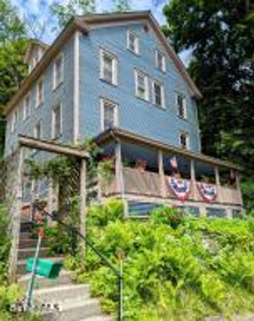 b-1 Pebble St, North Adams, MA, 01247-3860 | Card Image