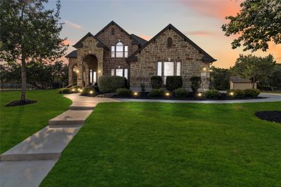 221 Allemania Street, House other with 4 bedrooms, 4 bathrooms and 14 parking in New Braunfels TX | Image 2