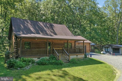 762 Rolling Acres Dr, OLD FIELDS, WV, 26845-9178 | Card Image