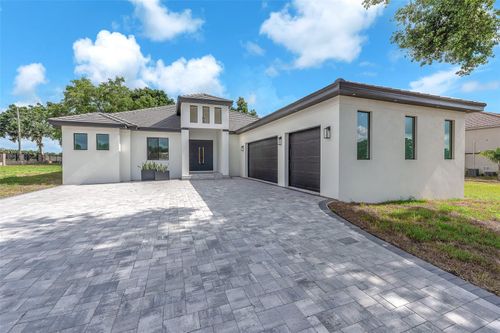 11921 Fort King Hwy, Thonotosassa, FL, 33592-2805 | Card Image