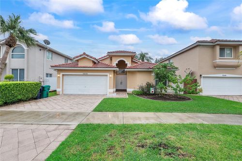 10350 Sw 166th Ct, Miami, FL, 33196-1086 | Card Image