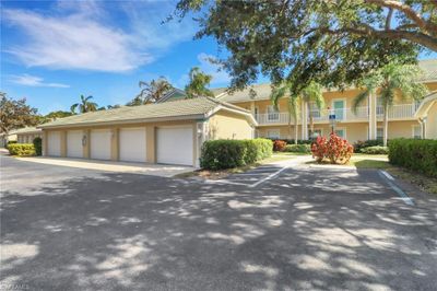 202 - 25767 Lake Amelia Way, Home with 2 bedrooms, 2 bathrooms and null parking in Bonita Springs FL | Image 2