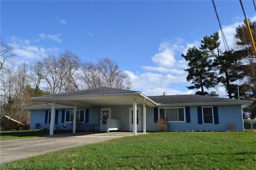 12961 Fountain Ct, Strongsville, OH, 44136-4328 | Card Image