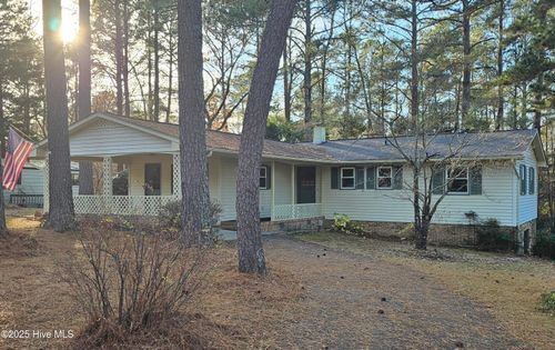 103 Edinburgh Dr, Carthage, NC, 28327-9594 | Card Image