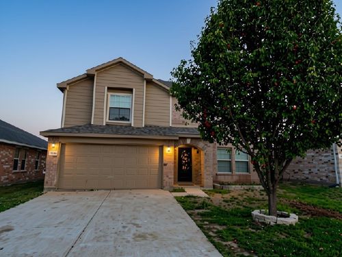 5440 Kleberg Dr, Grand Prairie, TX, 75052-2691 | Card Image