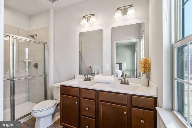 19807 Community Ter, Townhouse with 3 bedrooms, 3 bathrooms and null parking in MONTGOMERY VILLAGE MD | Image 23