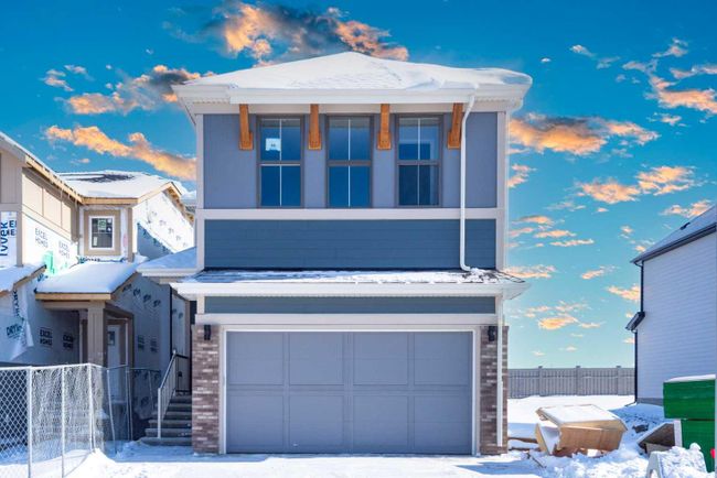 66 Magnolia Court Se, Home with 3 bedrooms, 2 bathrooms and 2 parking in Calgary AB | Image 2
