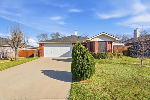 227 Lake Travis Dr, Wylie, TX, 75098-4879 | Card Image