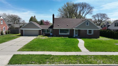 500 Brentwood Dr, Dearborn, MI, 48124-1114 | Card Image
