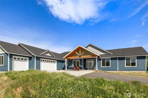 1590 Hunter Rd, Ellensburg, WA, 98926-8296 | Card Image