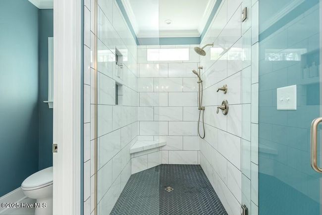 Walk in Shower with Double Heads | Image 21