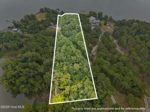 3-128 Missie Cove Ln, Sneads Ferry, NC, 28460-8549 | Card Image