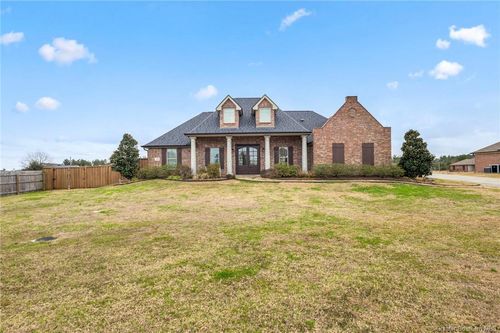 1463 Bluff Rdg, Lake Charles, LA, 70611-6537 | Card Image