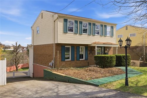 5167 Janie Dr, Pittsburgh, PA, 15227-3619 | Card Image