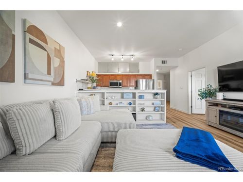 307-15475 Andrews Dr, Denver, CO, 80239-5790 | Card Image